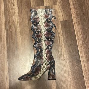 Sam Edelman size 6 1/2 never worn